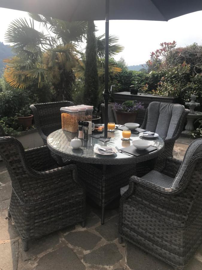Highview Bed And Breakfast Nailsworth Exterior foto